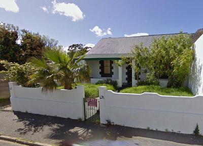 House For Sale in Central, Gordons Bay