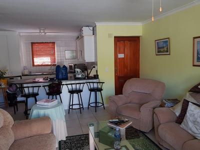 Apartment / Flat For Sale in Central, Gordons Bay