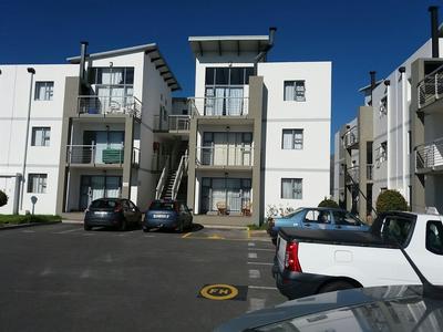 Apartment / Flat For Sale in Central, Gordons Bay