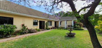 House For Sale in Roundhay, Somerset West